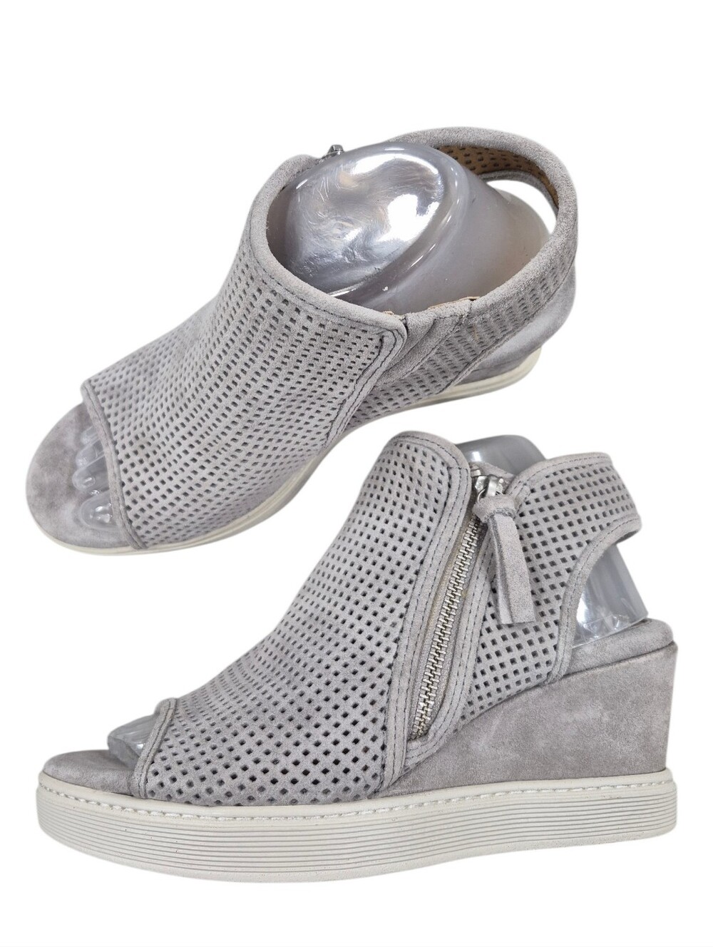 Sofft Saydee  wedge sandals women's 8M gray perforated suede leather side zip
